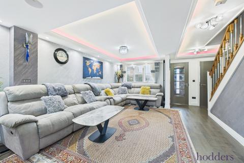 undefined, Pear Tree Road, Addlestone, Surrey, KT15
