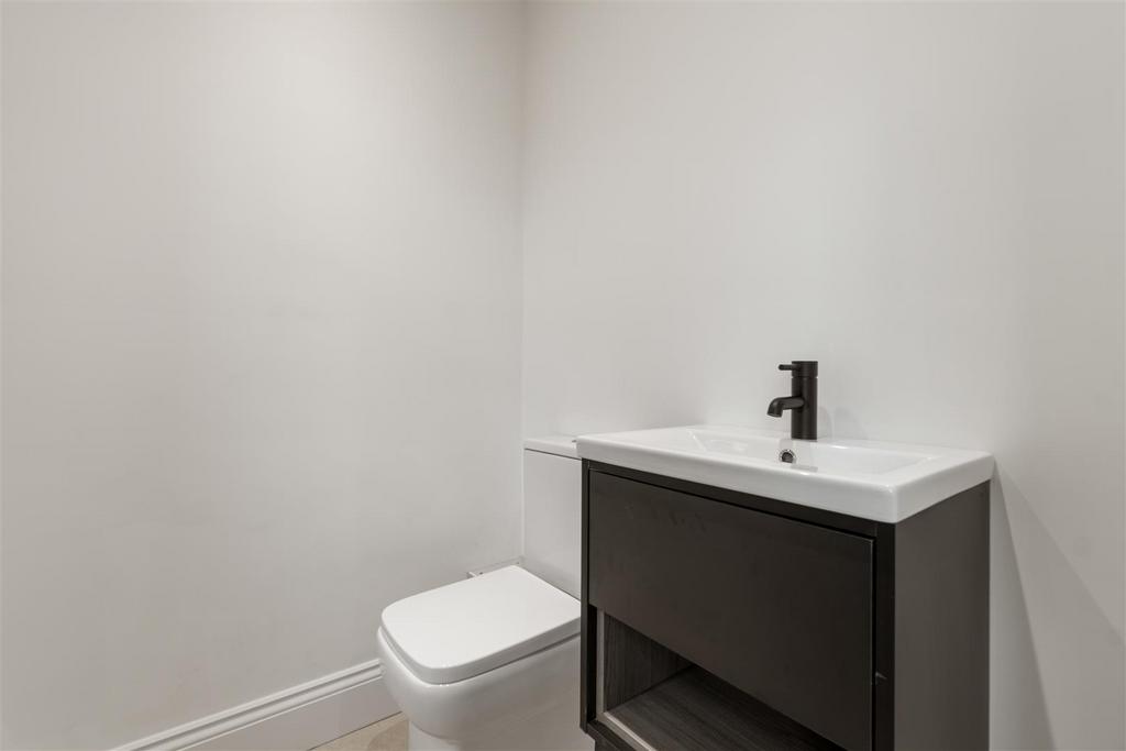 21 Round Ings Road-32.jpg