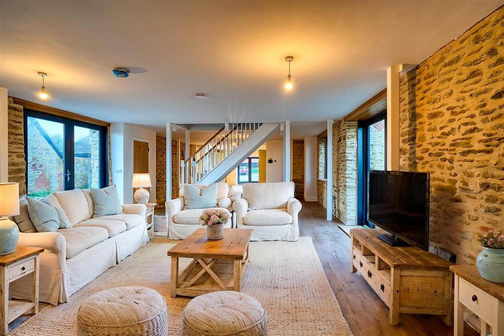 Living Room (Virtually Staged)