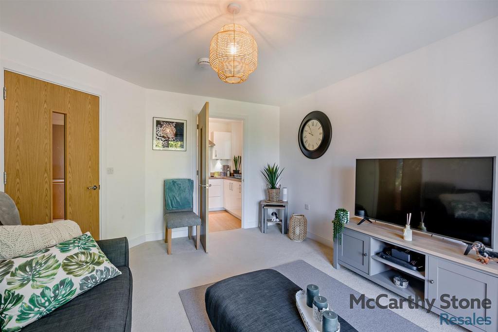 8663835-interior15-800.jpg