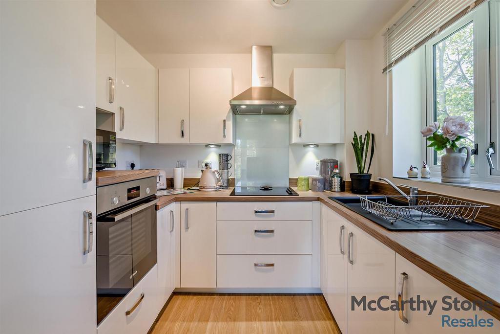 8663835-interior12-800.jpg