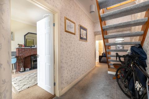 2 bedroom terraced house for sale, Queen Street,  Pontypridd, CF37
