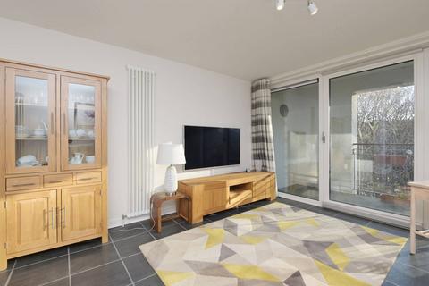 2 bedroom flat for sale, 11/8 East Pilton Farm Rigg, Fettes, Edinburgh, EH5 2GE