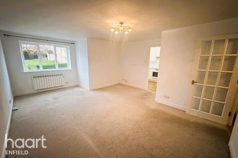 undefined, Kirkland Drive, ENFIELD