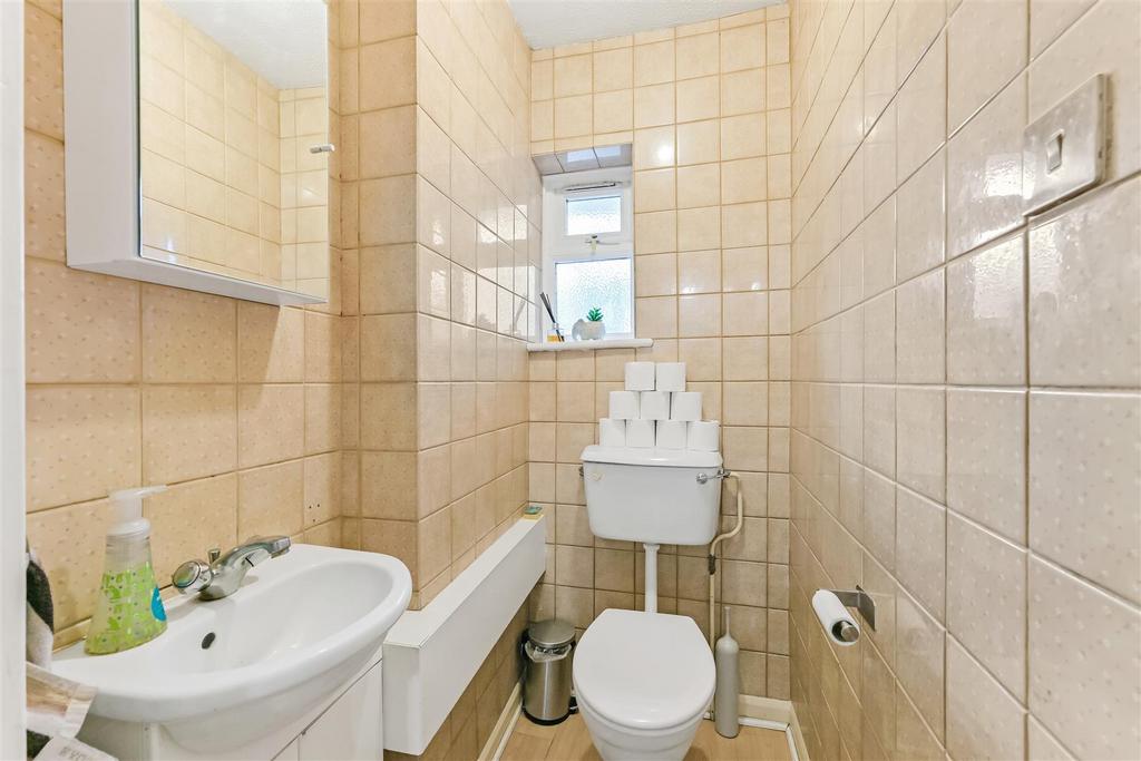 32b churchfields-24.jpg