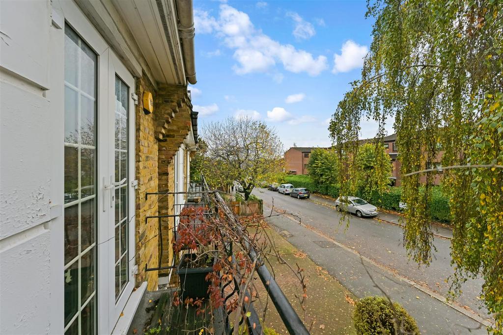 32b churchfields-16.jpg