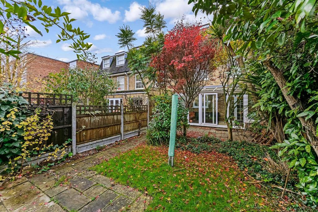 32b churchfields-31.jpg