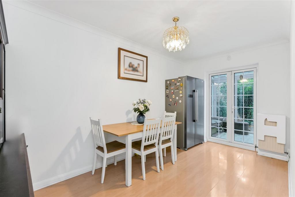 32b churchfields-20.jpg