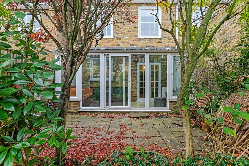 32b churchfields-32.jpg