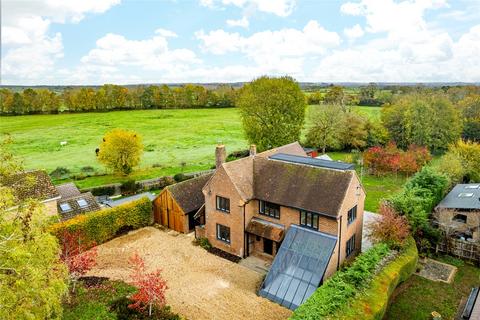 4 bedroom detached house for sale, Winslow Road, Wingrave, Aylesbury, Buckinghamshire, HP22