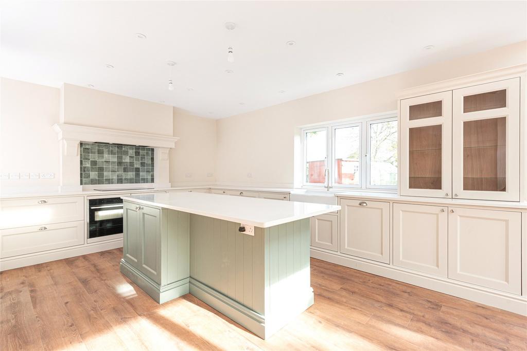 Kitchen/Breakfast