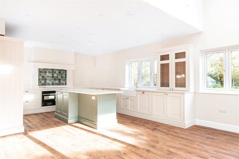 4 bedroom detached house for sale, Winslow Road, Wingrave, Aylesbury, Buckinghamshire, HP22