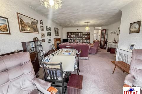 undefined, Harmby Close, Skellow, Doncaster