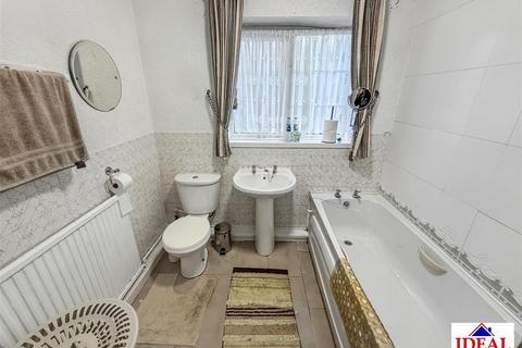undefined, Harmby Close, Skellow, Doncaster