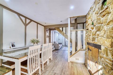 2 bedroom terraced house for sale, College Street, Irthlingborough