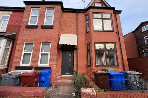 Aycliffe Grove, Longsight