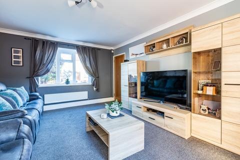 2 bedroom terraced house for sale, Mangotsfield, Bristol BS16