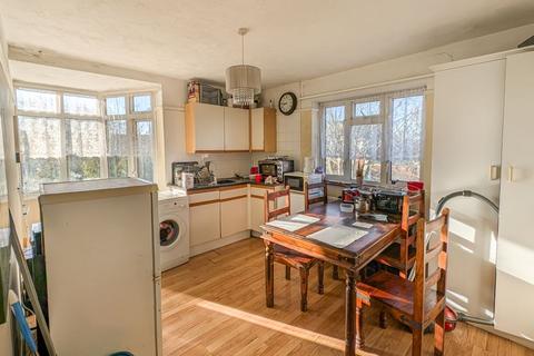 4 bedroom detached house for sale, 16 Roedean Road, Worthing, West Sussex, BN13 2BP