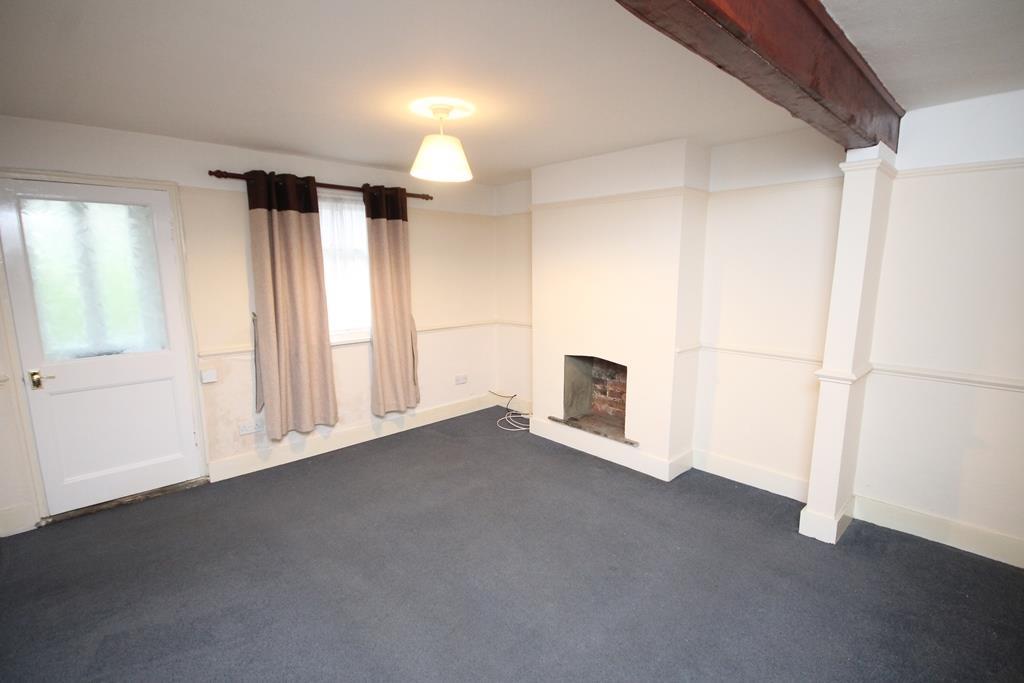 Living room.JPG