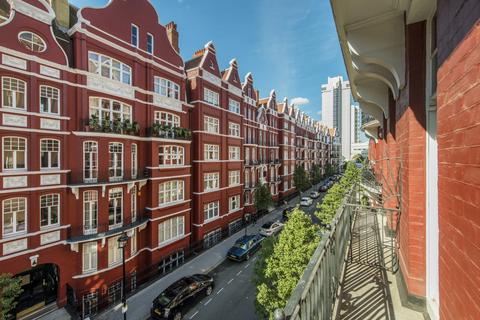 4 bedroom flat to rent, Cabbell Street, London, NW1