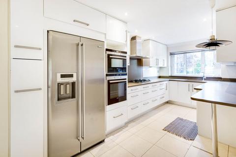 4 bedroom terraced house to rent, Marlborough Place, St Johns Wood, London, NW8