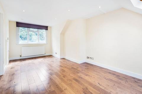 4 bedroom terraced house to rent, Marlborough Place, St Johns Wood, London, NW8