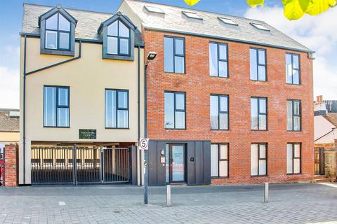 undefined, Mariners Court, Gloucester Docks