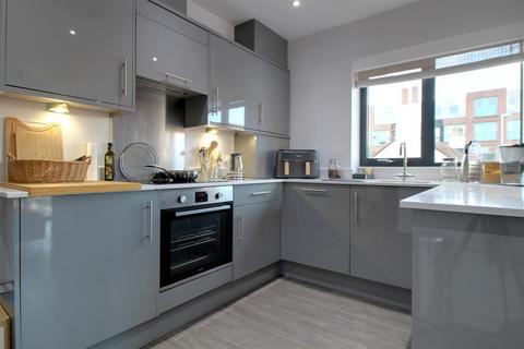 undefined, Mariners Court, Gloucester Docks