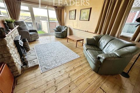 3 bedroom bungalow for sale, New Road, Clanfield, Waterlooville