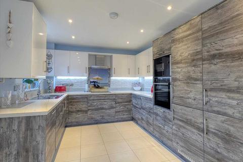 undefined, Alresford CO7