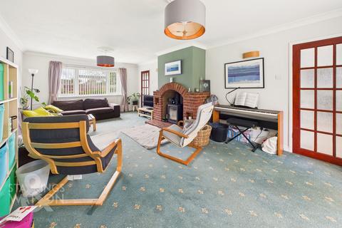 4 bedroom detached house for sale, Woodrow Lane, Great Moulton, Norwich