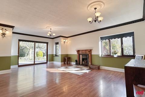 5 bedroom detached house to rent, St Brides, Coast Road, St Brides Wentlooge
