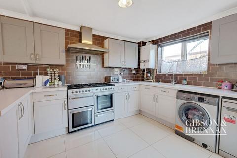 undefined, Wythefield, Basildon, SS13
