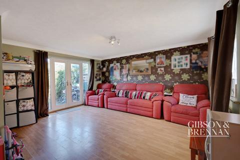 3 bedroom terraced house for sale, Wythefield, Basildon, SS13