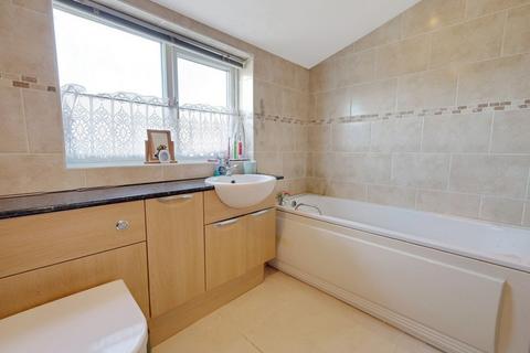 undefined, Wythefield, Basildon, Essex, SS13