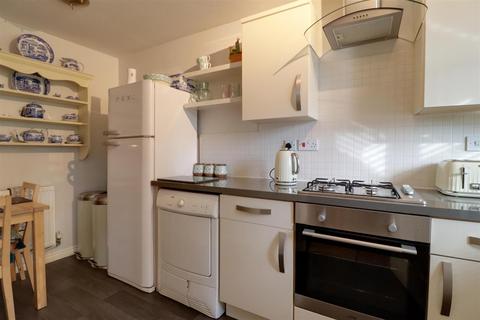 undefined, Redwood Drive, Crewe