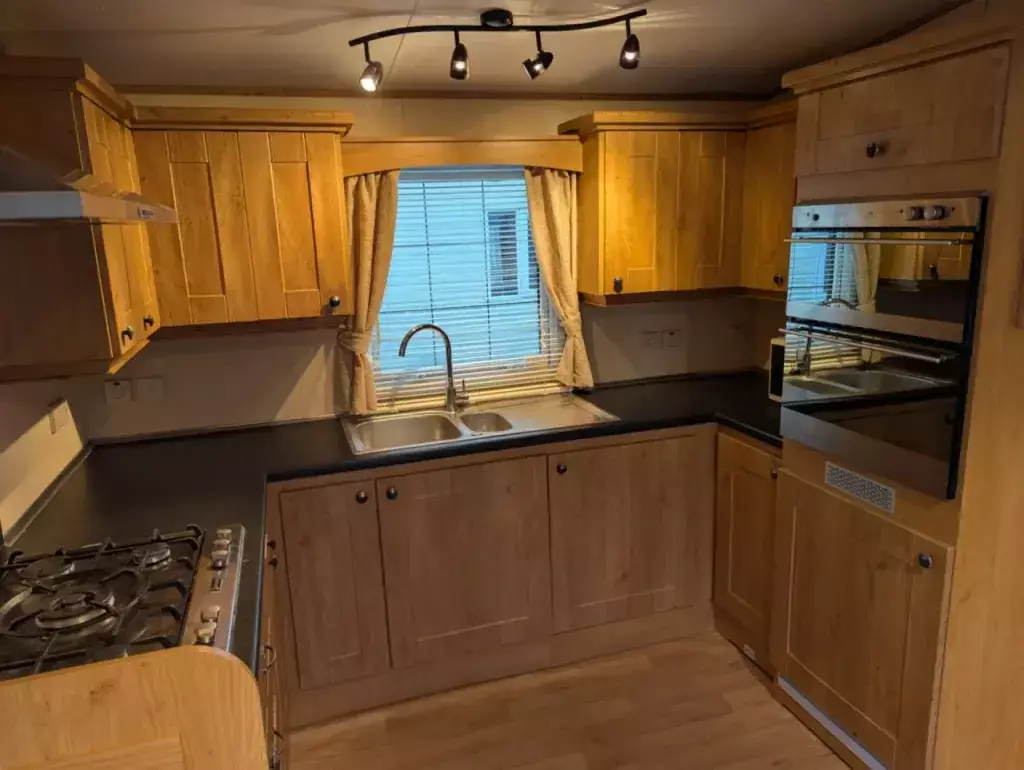 7401 Bockenfield Park Kitchen