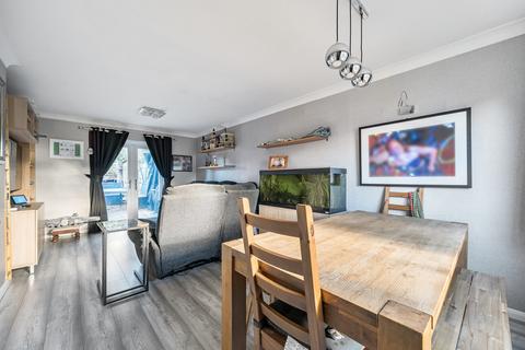 undefined, Hare Shoots, Maidenhead, Berkshire