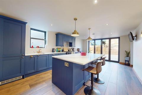 3 bedroom cottage for sale, Main Street, Caldecott, Market Harborough