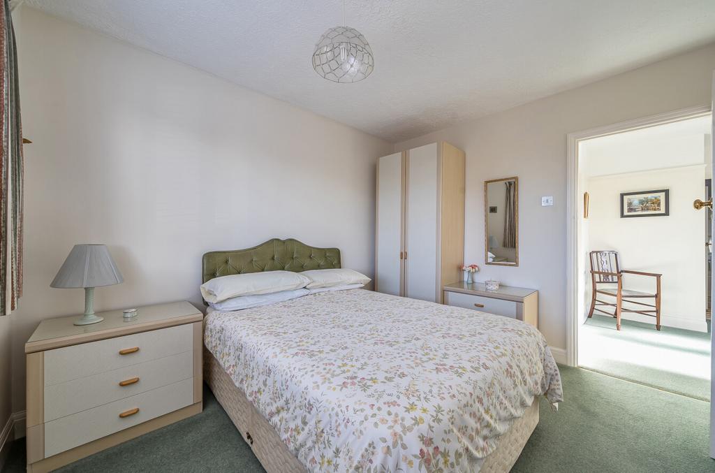 1383177-15-691f17...