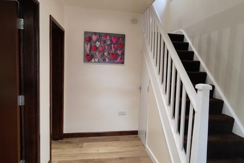 6 bedroom semi-detached house to rent, Nottingham NG7