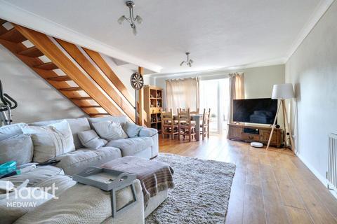 3 bedroom terraced house for sale, St Lukes Way, Rochester