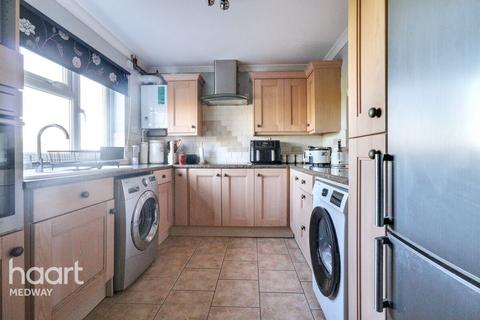 3 bedroom terraced house for sale, St Lukes Way, Rochester
