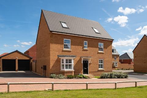 4 bedroom detached house for sale, Moreton Special at Mallard Meadows at Winslow, MK18 Great Horwood Road, Winslow MK18