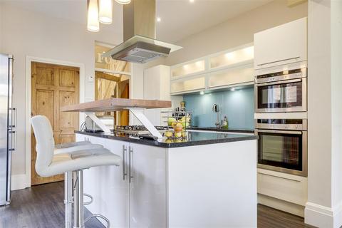 undefined, Davies Road, West Bridgford NG2