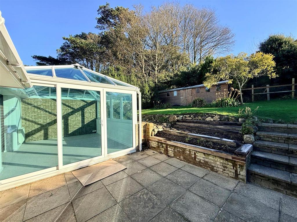 Patio to Rear Garden.jpg