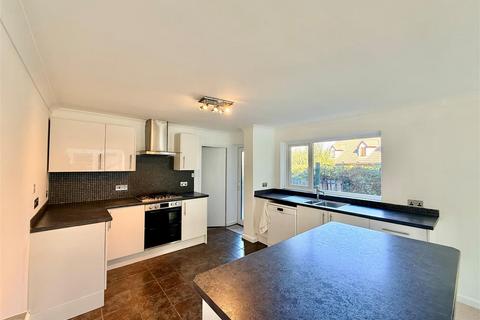 3 bedroom detached bungalow for sale, Totland Bay, Isle of Wight