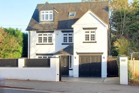 undefined, Darkes Lane, Potters Bar EN6