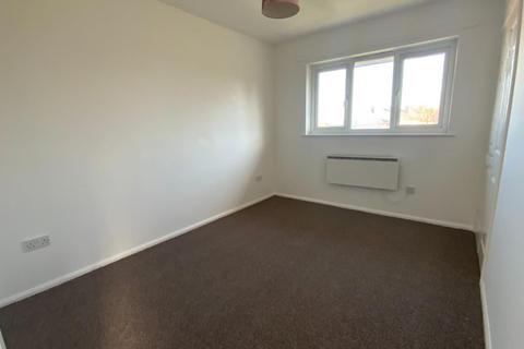 undefined, 2 Bedroom 1st Floor Flat, Geneva Court, Bideford