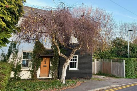3 bedroom semi-detached house for sale, Pooleys Lane, Hatfield, AL9
